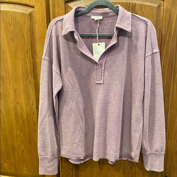 easel Tops - NWT Easel Long Sleeve Mineral Wash Thermal Henley size small